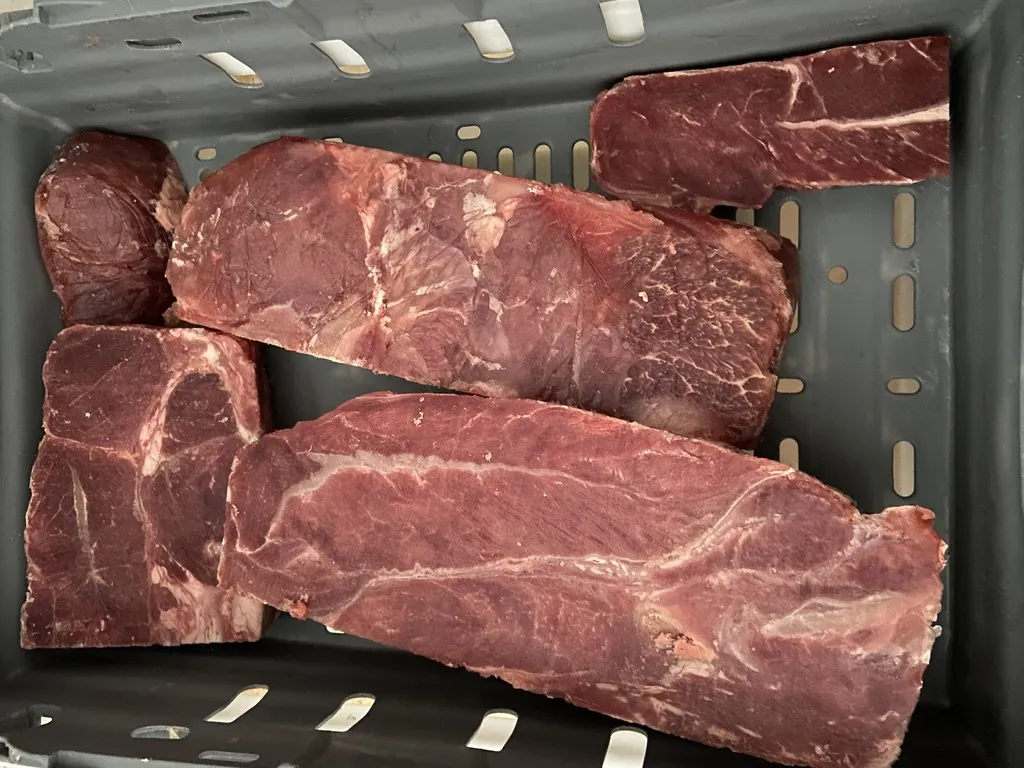 мясо говядины лопаточная часть  в Челябинске