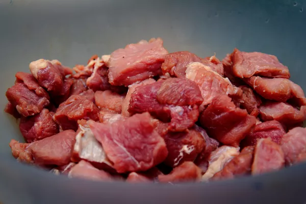 В Магнитогорске покупатели мяса с рук рискуют заразиться ящуром