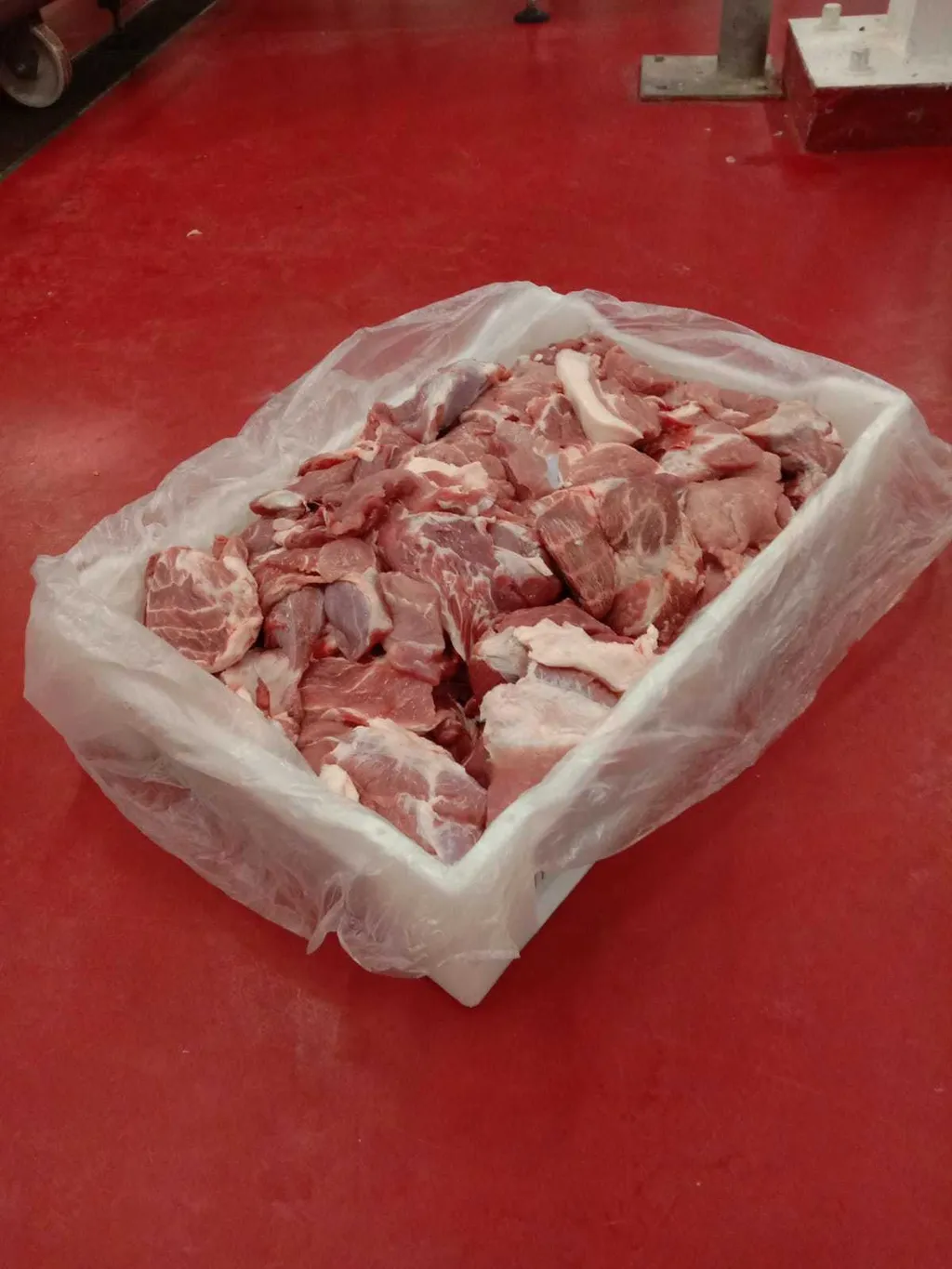 Фотография продукта Тримминг 80*20 (котлетное мясо) Свинина 
